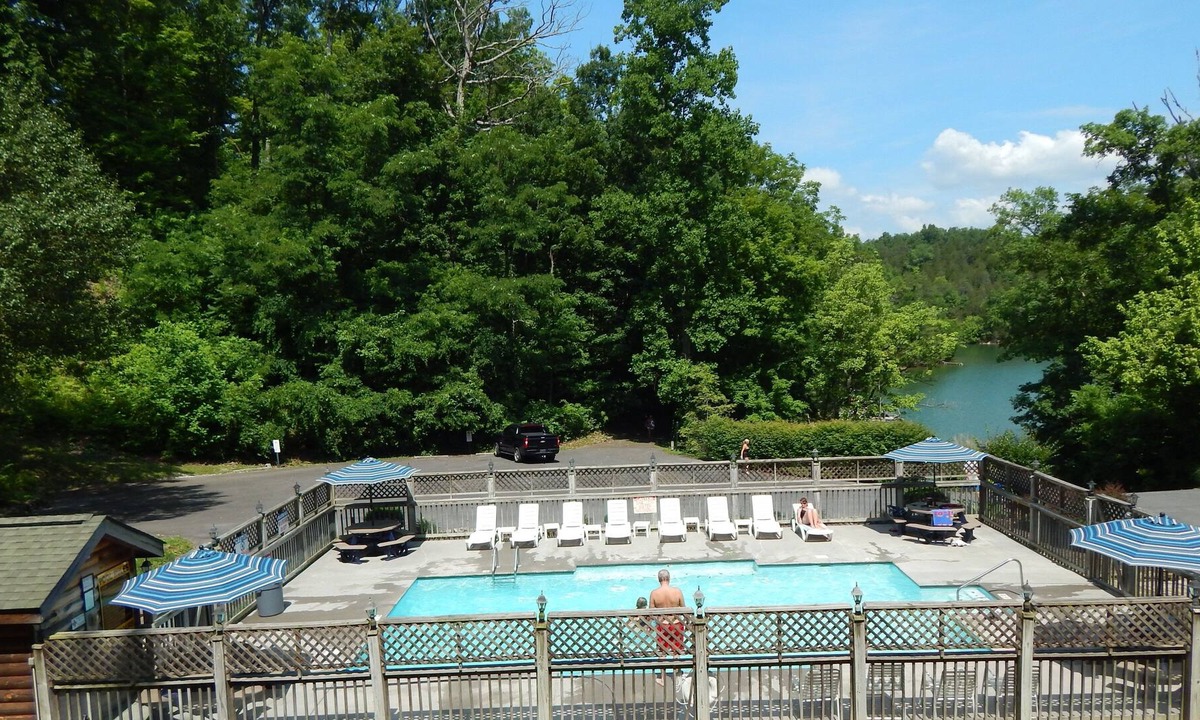 Seymour Cabin | Lake Access "Discounted"