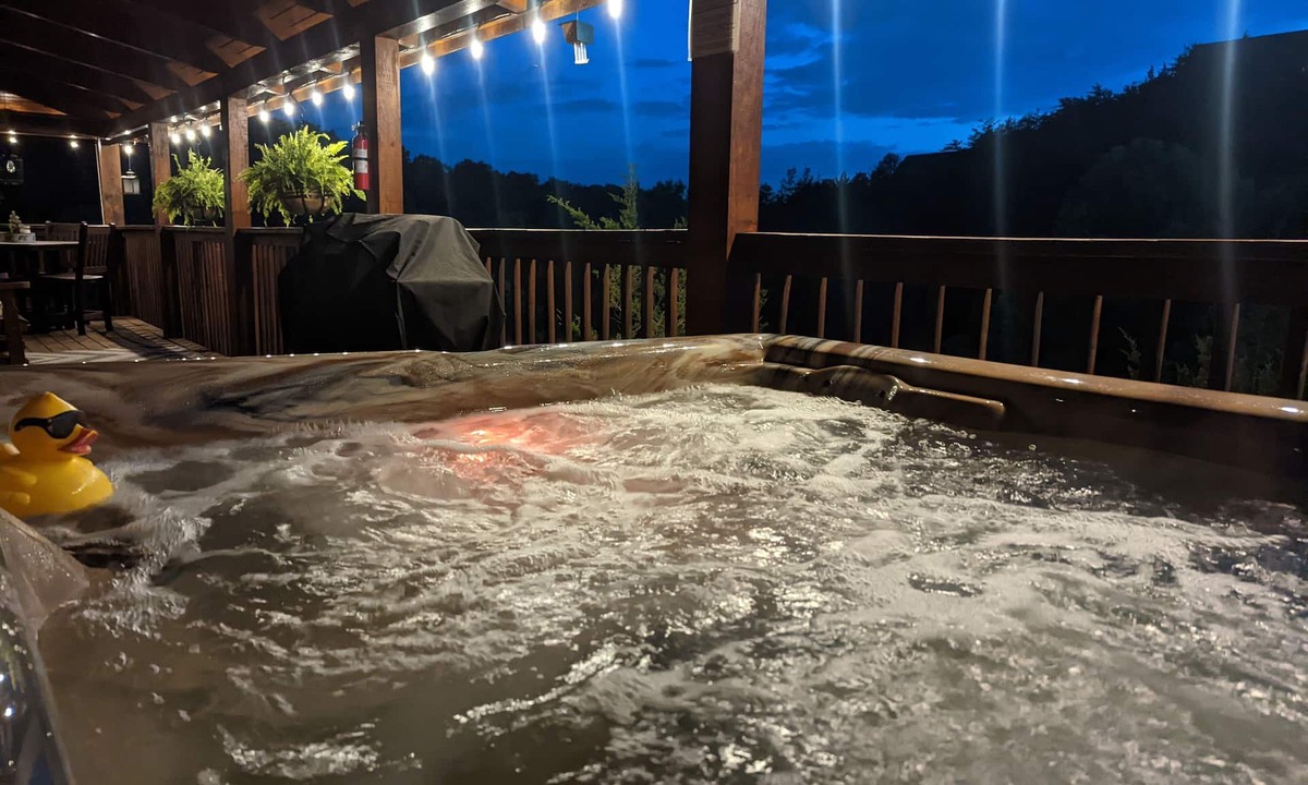 Sevierville Cabin | Lake Access~Resort Pool~Private Hot Tub~Pool Table~Games~Just Because