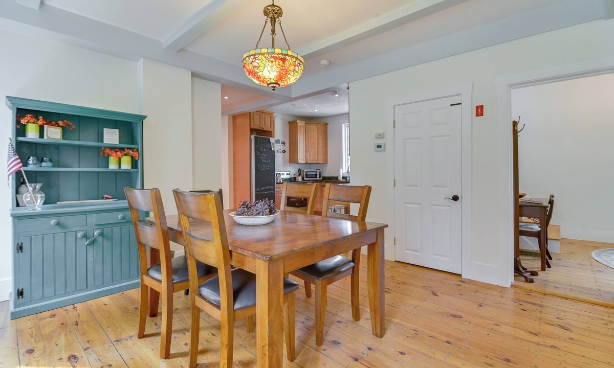 Conway House | Lake Access + Views: Family Getaway in Conway!