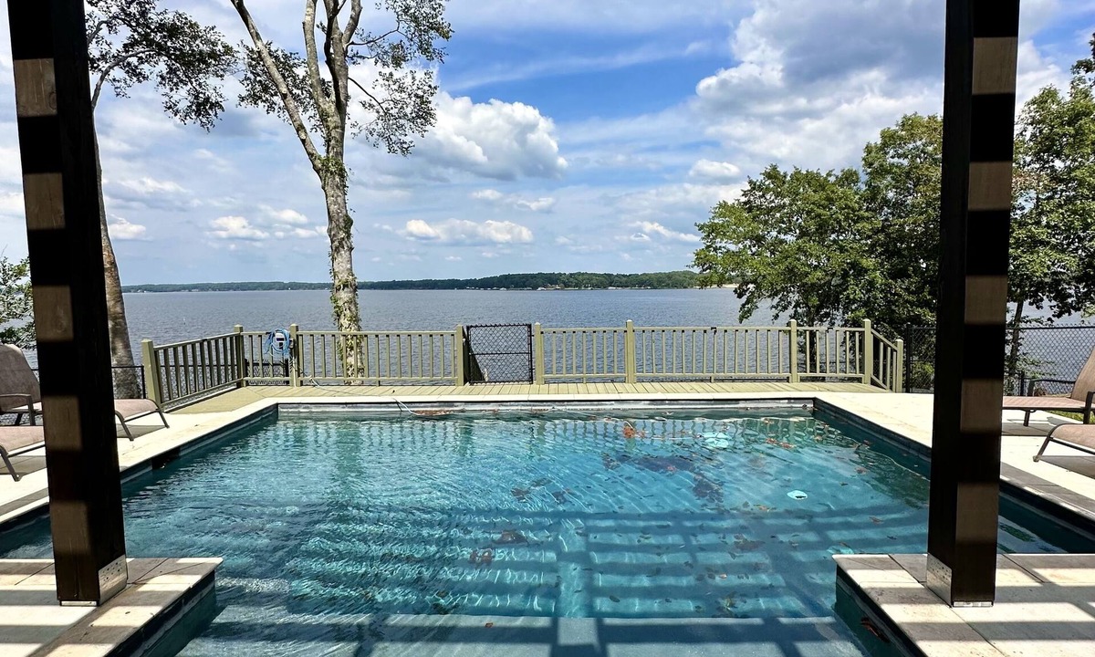 Downsville House | Lake and Pool Oasis at Eagle Bay Den on Lake D'arbonne!