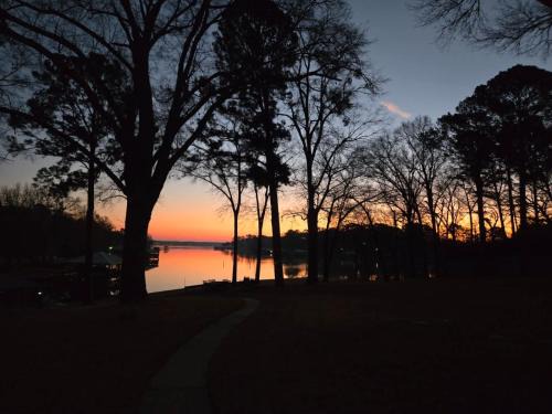 Berryville House | Lake Blessing 2026