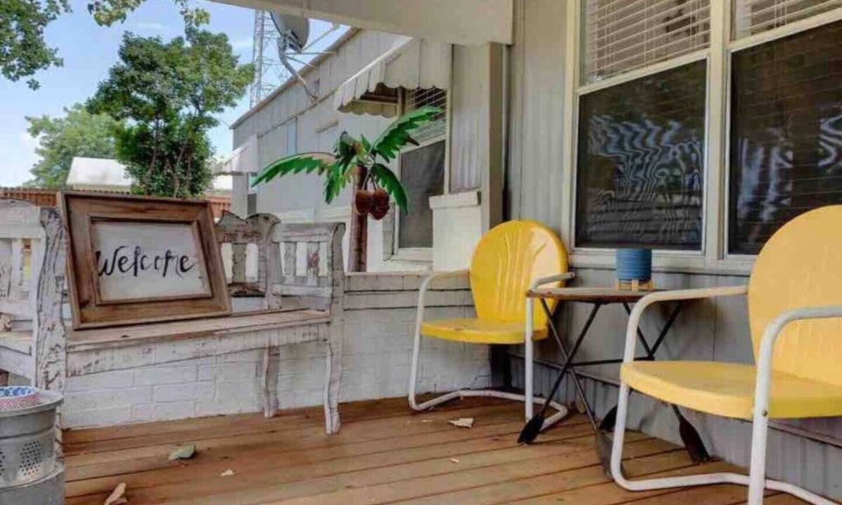 Pottsboro House | Lake Bungalow-Pet friendly- Highport Marina