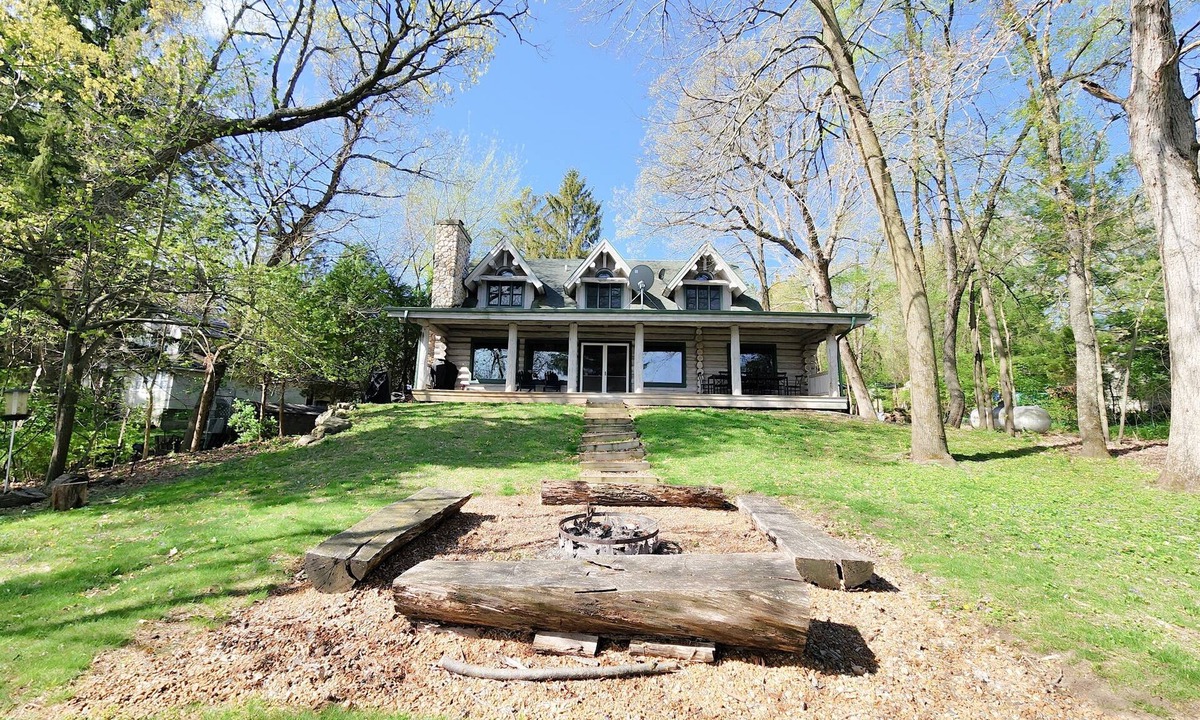 Brodhead Cabin | Lake Cabin | Sauna · River · Game Room