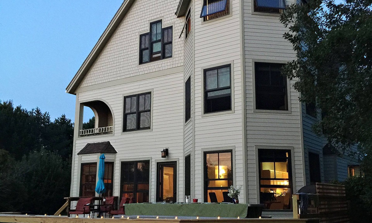 South Hero House | Lake Champlain Lakefront House