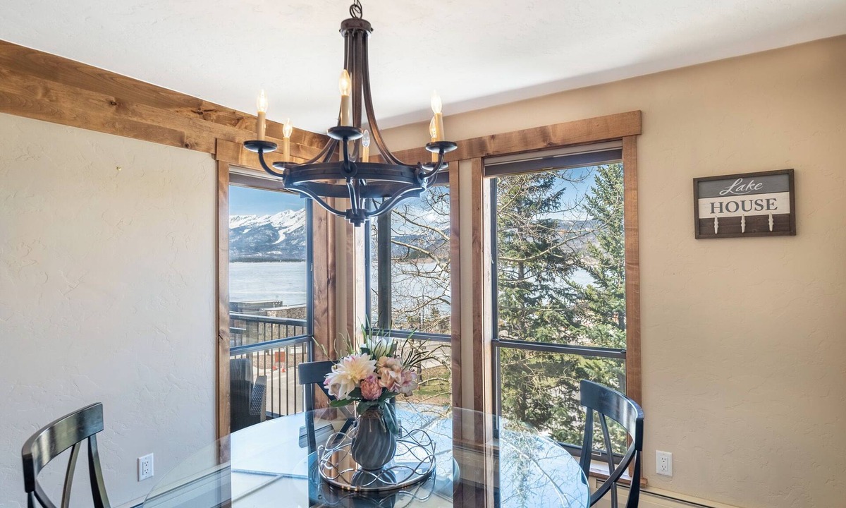 Dillon Apartment | Lake Cliffe #303, Building E By Summit County Mountain Retreats