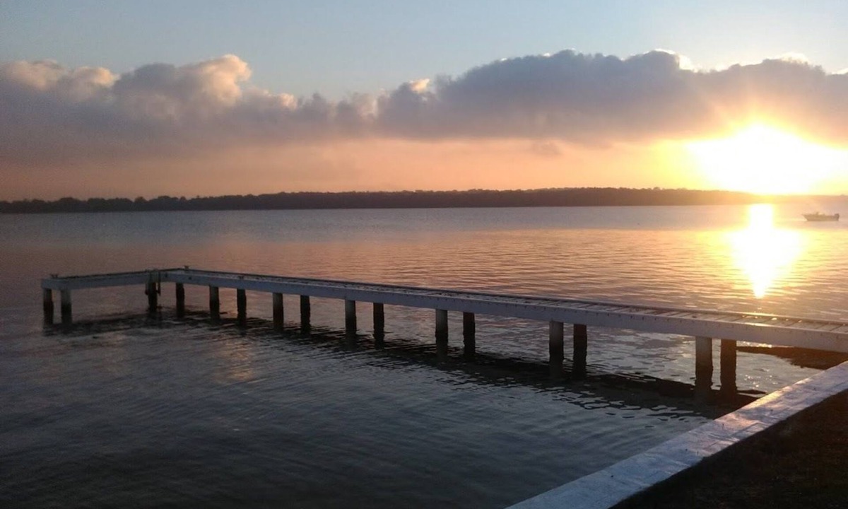 Mannering Park House | Lake Escape - Lake Macquarie