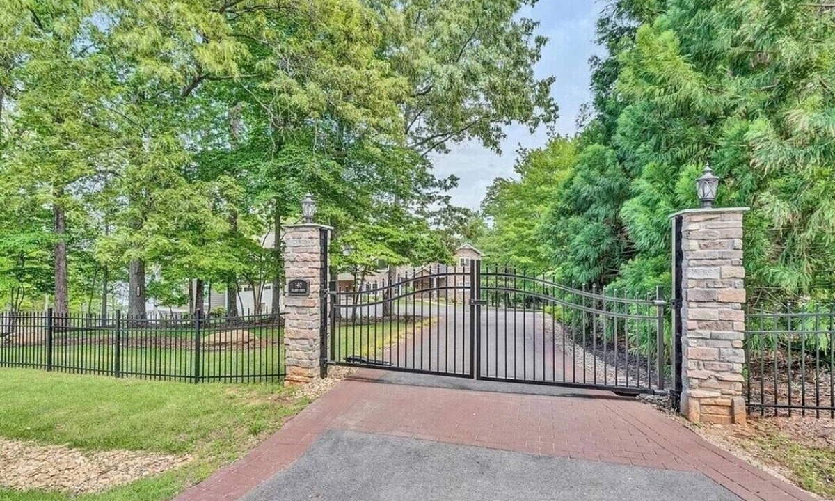 Westlake Corner House | Lake Estate!