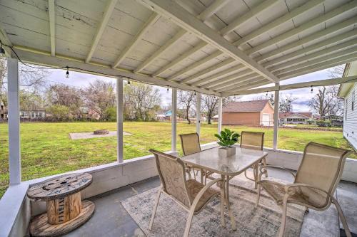 Eufaula House | Lake Eufaula Retreat w/Fire Pit, Near Main St!