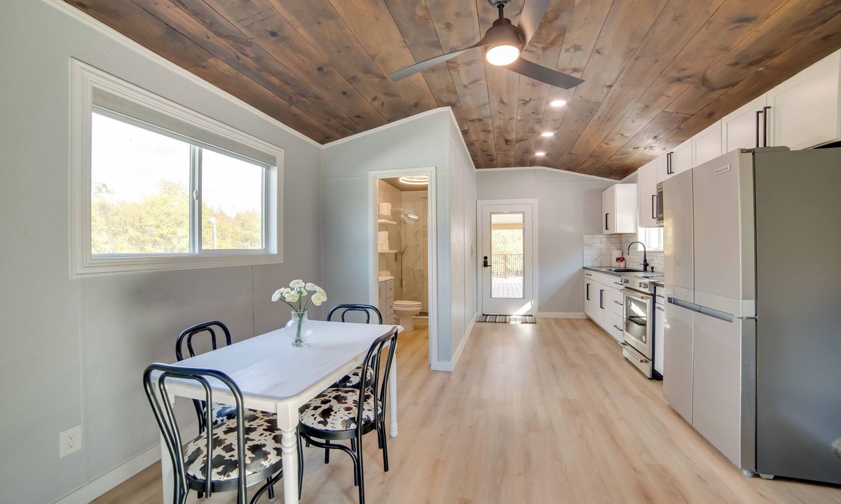 Emory Apartment | Lake Fork Studio w/Boat Ramp | A Loft