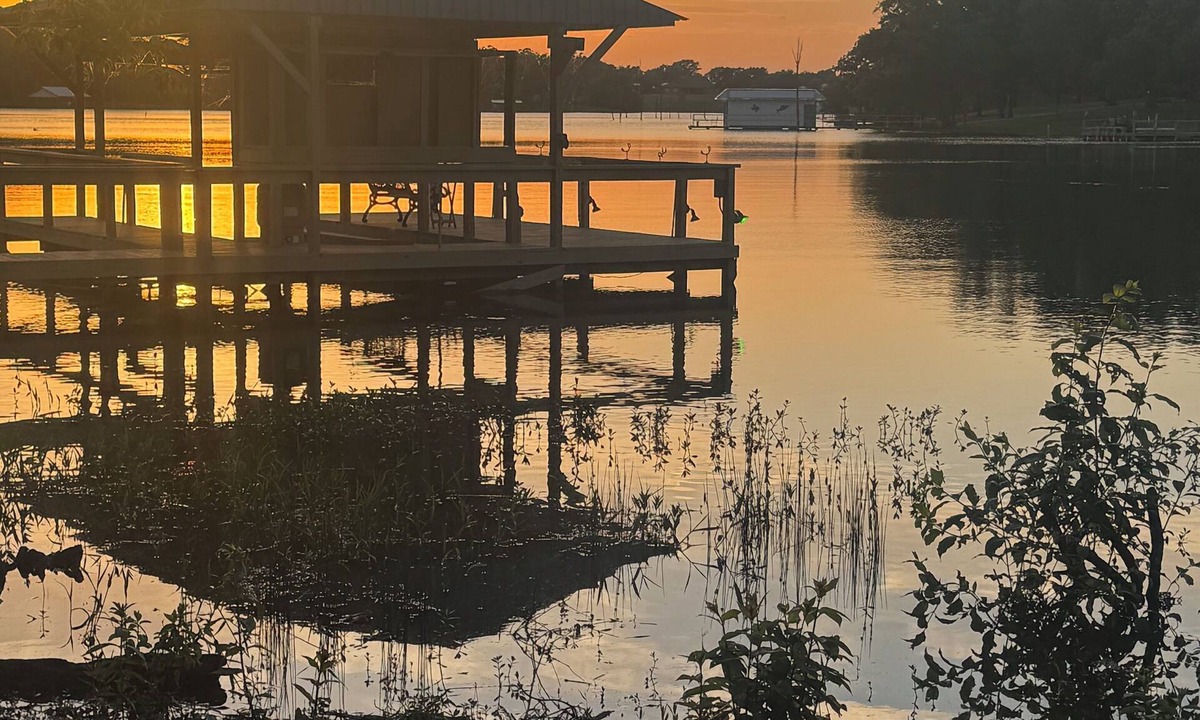Quitman House | Lake Fork Water Front with Boat Ramp and Privately Owned Dock