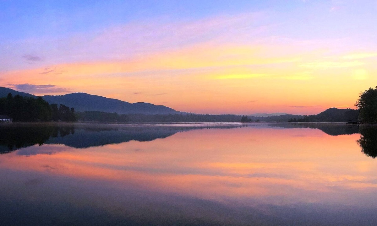 Lake George Ski Chalet | Lake Front Chalet