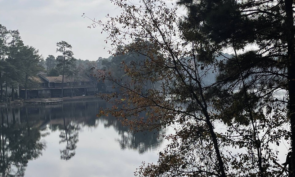 Forest Acres House | LAKE FRONT GUESTHOUSE