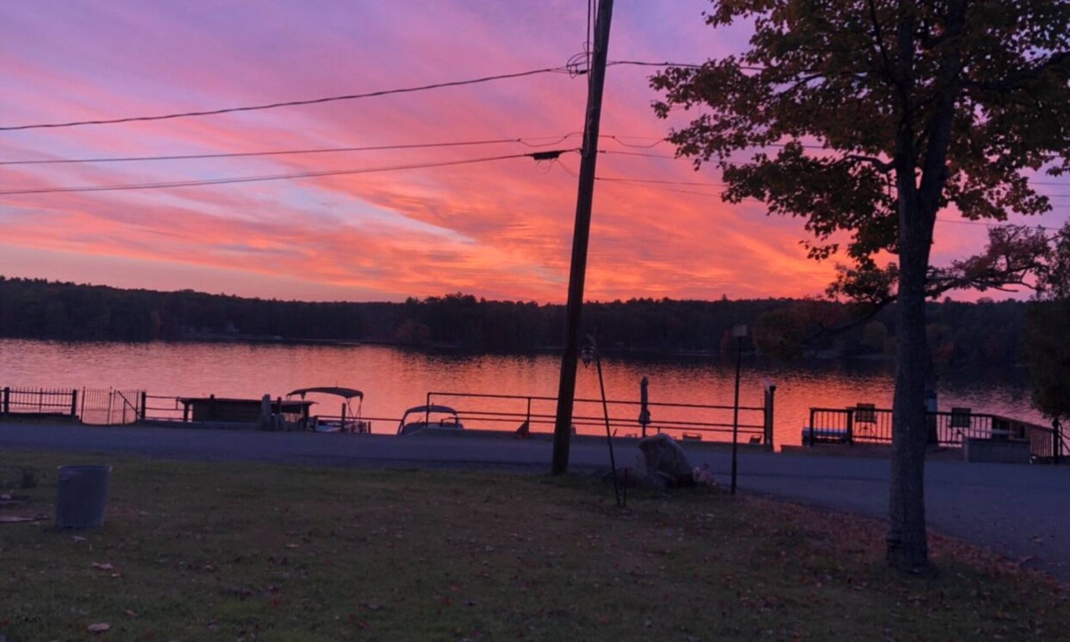 Town of Lumberland House | Lake front House with private dock