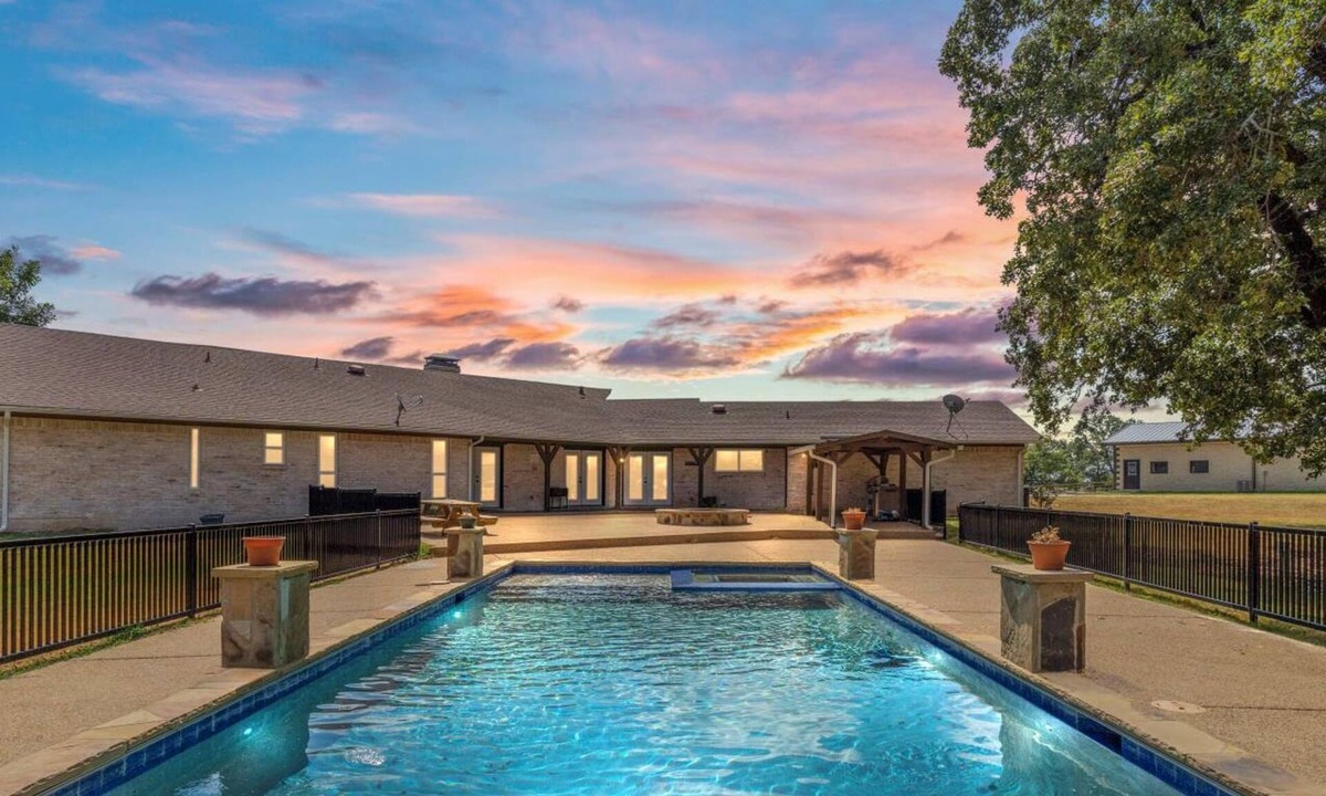 Weston Other | Lake front - Vacation home - The majestic ranch Tioga