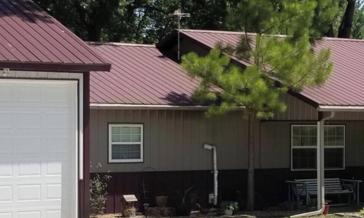 Cleora House | Lake front with dock and Beautiful view