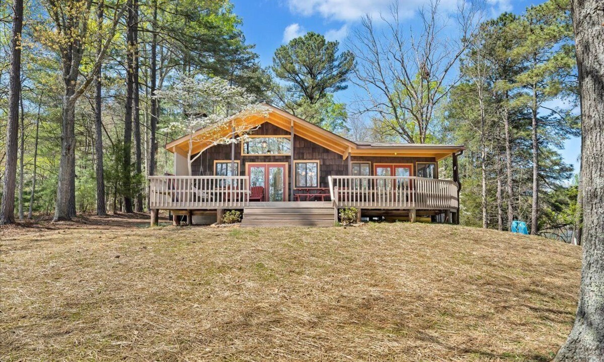 Smith Mountain Lake House | Lake Harmony - Lakefront Home w/Private Dock, & Fire Pit