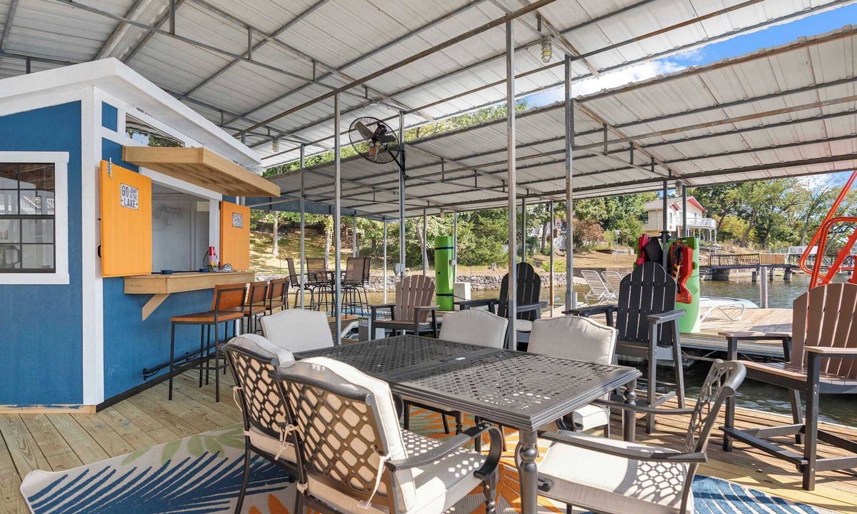 Lake Ozark House | Lake Home Oasis - Sleeps 18