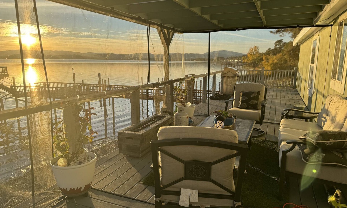 Nice House | Lake home