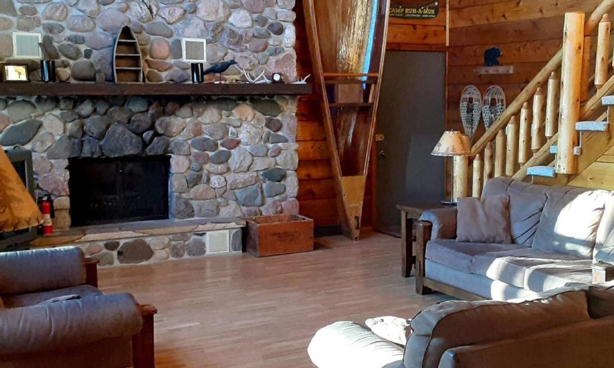 Mercer House | Lake home with about 300 ft of shorelinenRental Contract required before booking
