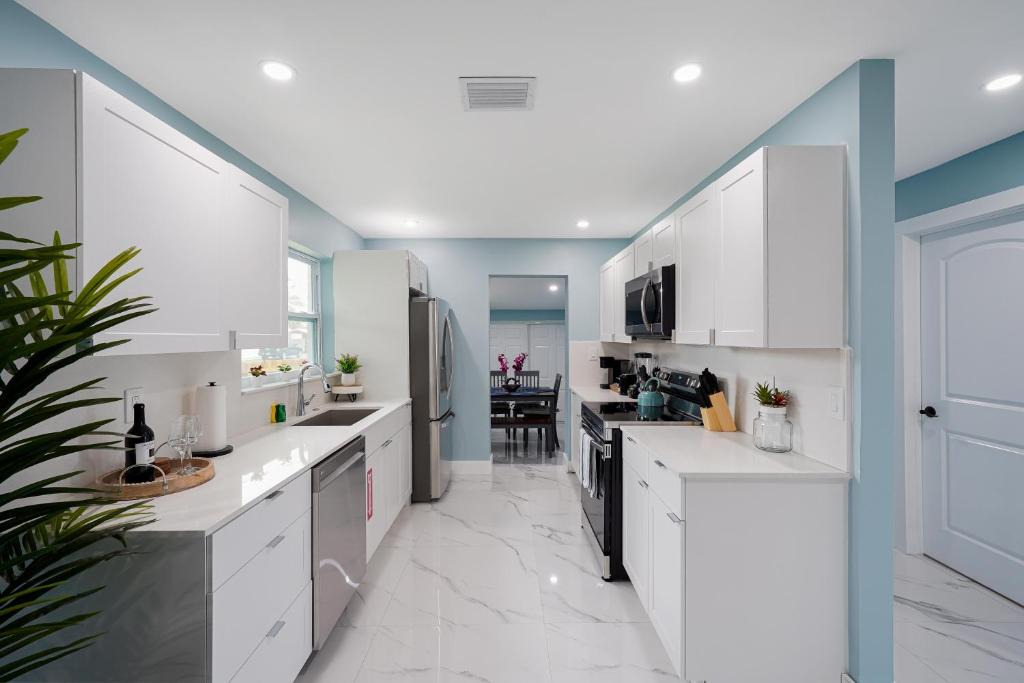 Davie Villa | Lake house 3
