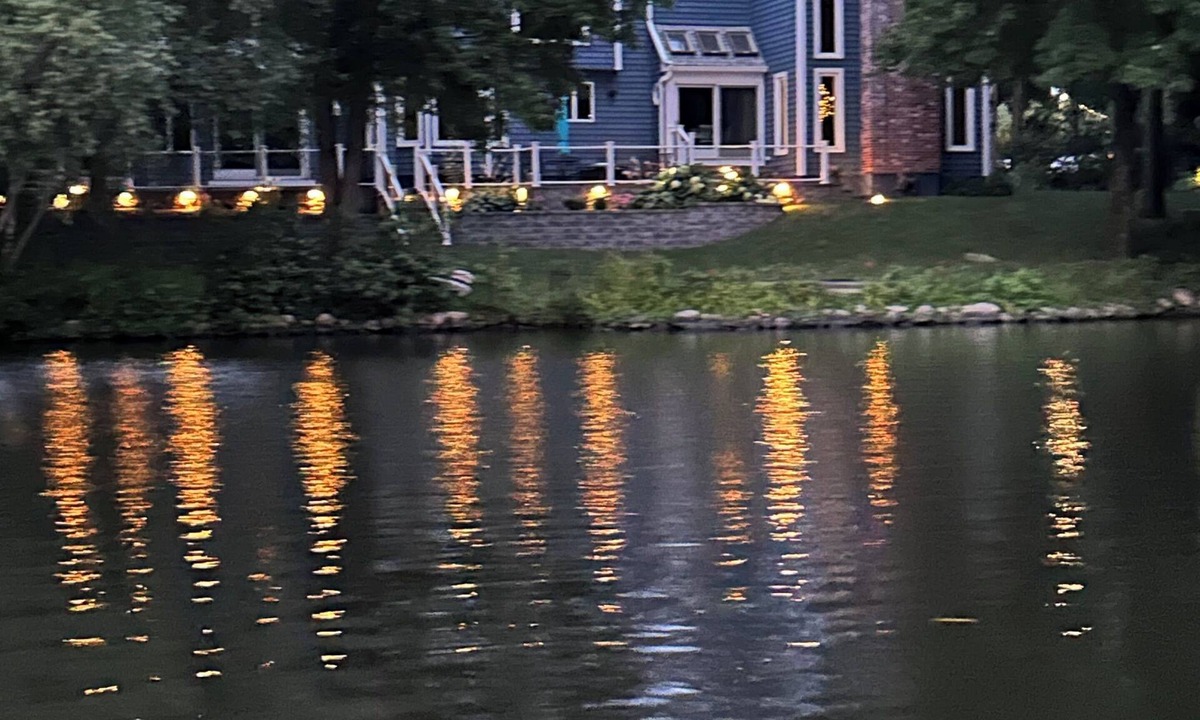 North Attleboro House | Lake House in North Attleboro, 19 mins to Gillette Stadium, 20 mins Providence