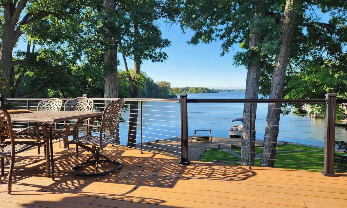 Coldwater House | Lake House Rental - July 4th - 11th Available - Pontoon Optional
