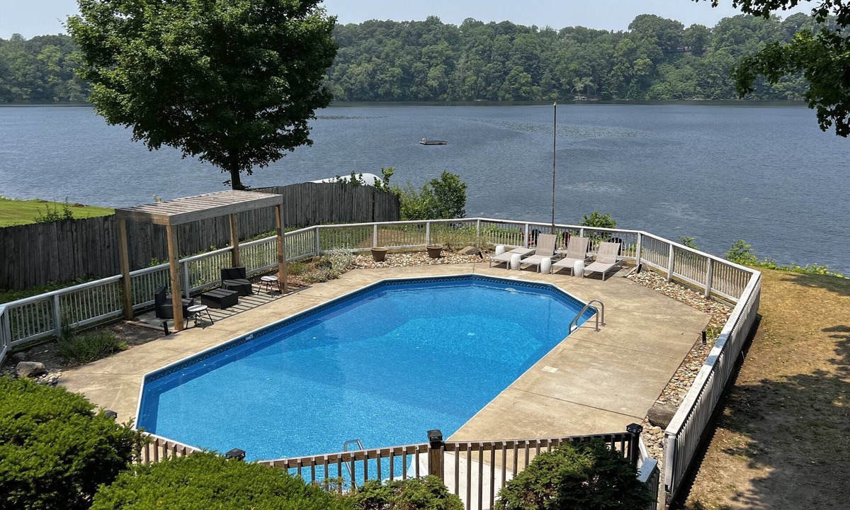 Berrien Springs House | Lake House Retreat with Heated Pool
