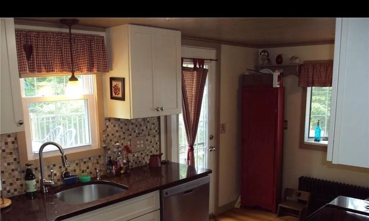 Colchester House | Lake House