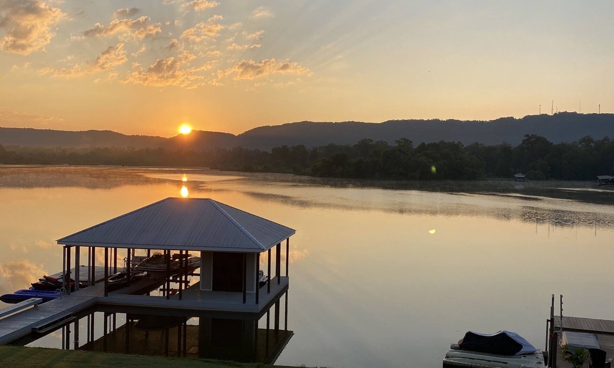 Ooltewah Apartment | Lake Life!