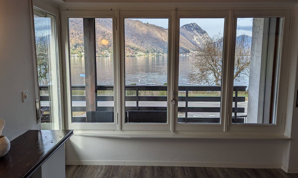 Brusino Arsizio House | Lake Lugano Villa · Garden & Pergola · Garage · 2 Min Walk to Swim