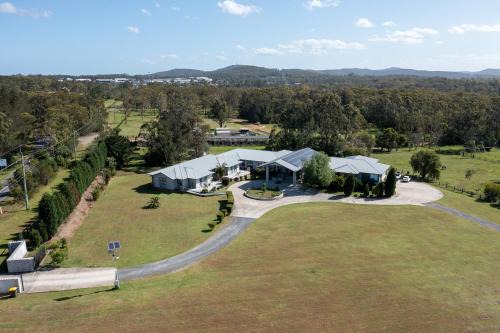 Morisset Apartment | Lake Macquarie Manor