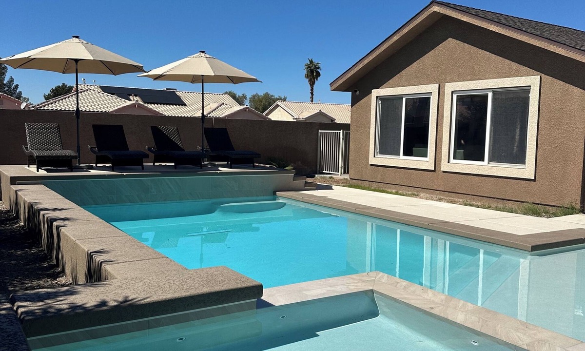 River Mountain House | Lake Mead Just Around The Corner