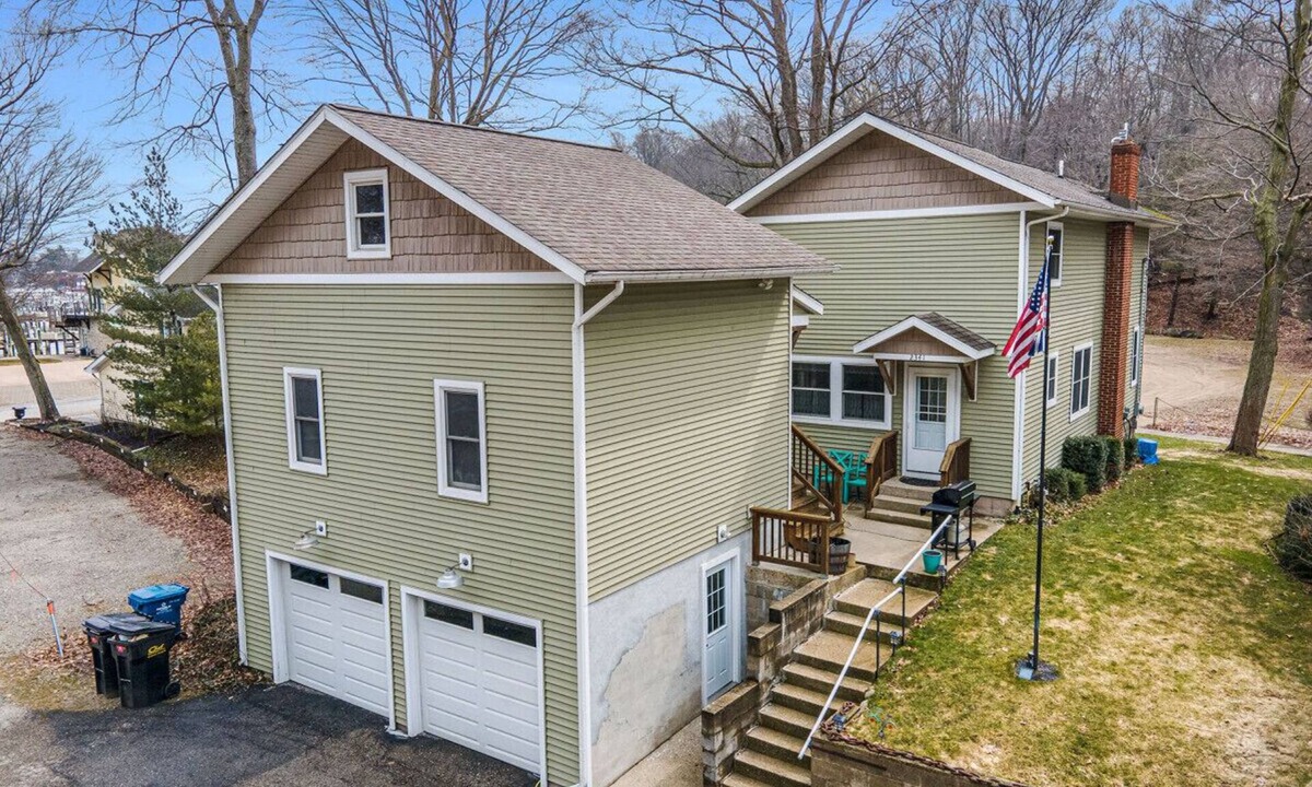 Macatawa House | Lake Michigan Beach Cottage #2!