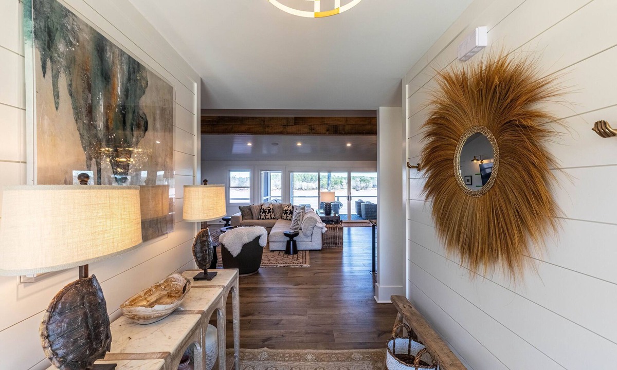 Eatonton House | Lake Oconee lake front with pool