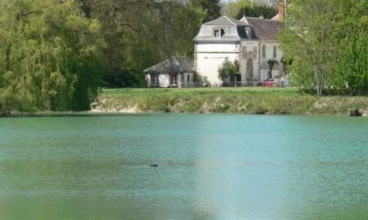 Juvigny Cabin | Lake Pavilion at Castle Juvigny