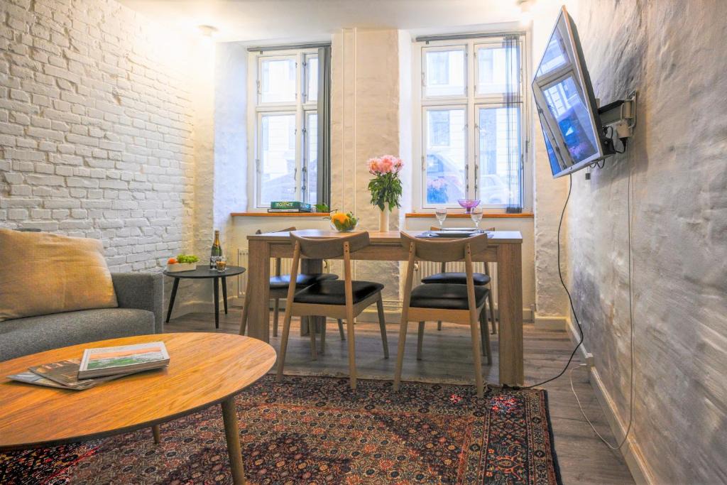 Copenhagen City Centre Apartment | Lake - Pleasant 2-Bdr Apt in City Center