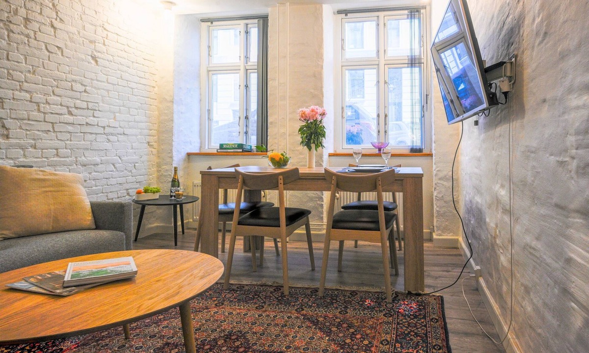 Copenhagen City Centre Apartment | Lake - Pleasant 2-Bdr Apt in City Center