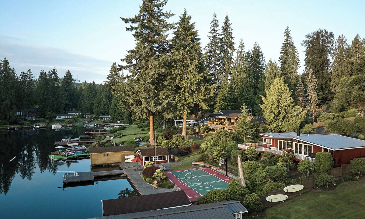 Lake Roesiger House | Lake Roesiger Escape Hot Tub Private Dock 45 Min to Seattle