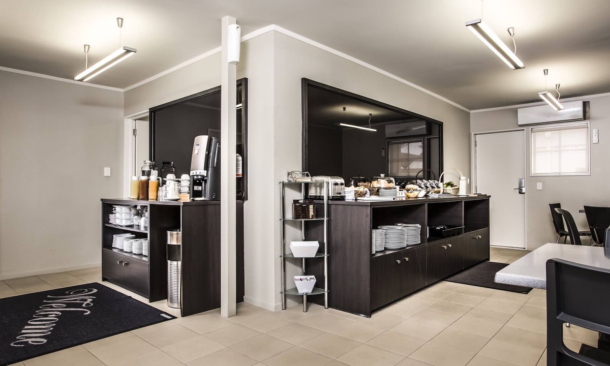 Rotorua Hotel | Lake Rotorua Hotel