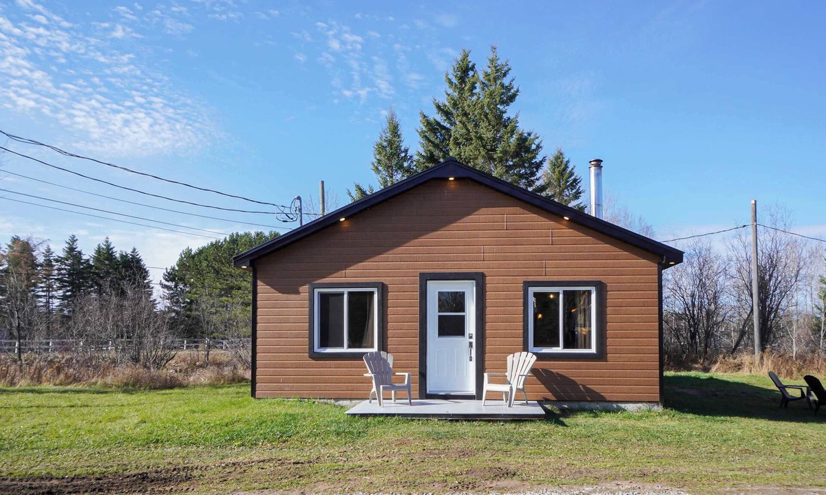 Saint-Michel-des-Saints Ski Chalet | Lake Taureau | Le Mystic