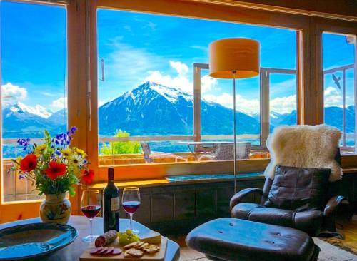 Aeschlen ob Gunten Apartment | Lake Thun Alps Scenic Views and Concierge by SwissHut