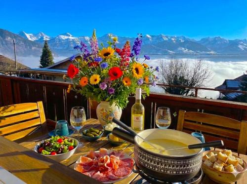 Goldiwil Apartment | Lake Thun Alps Scenic Views and Concierge by SwissHut