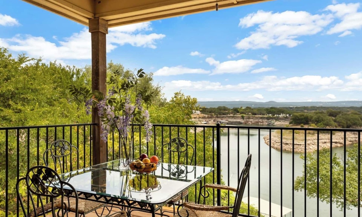 Oatmeal House | Lake Travis Waterfront Home: Boat Dock, Balcony