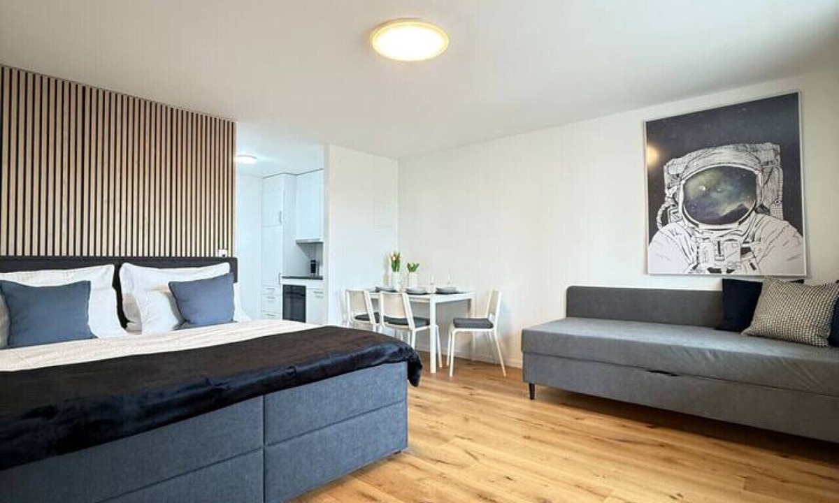 Rorschach Apartment | Lake view apartment with balcony