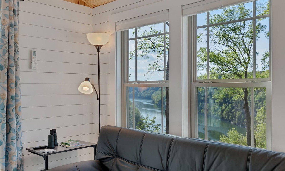 White County Cabin | Lake View Country Cabin at Bear Bluff Retreat