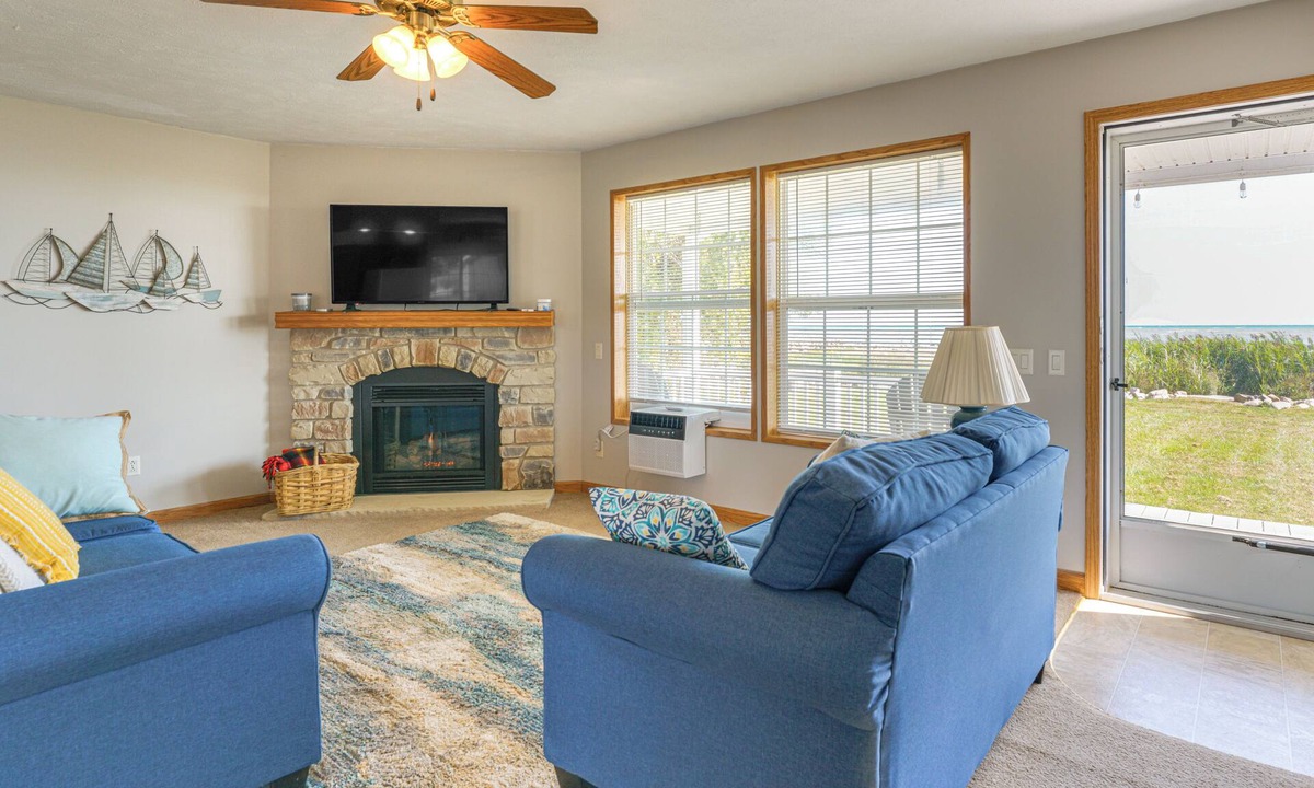 Harbor Beach House | Lake View Home w/Deck, Yard & Fire Pit!