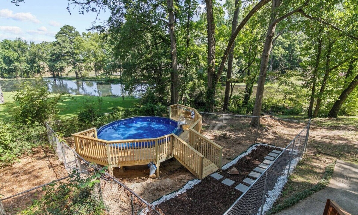 Crestline Heights House | Lake View Landing | Pool/Groups/Nature/Games