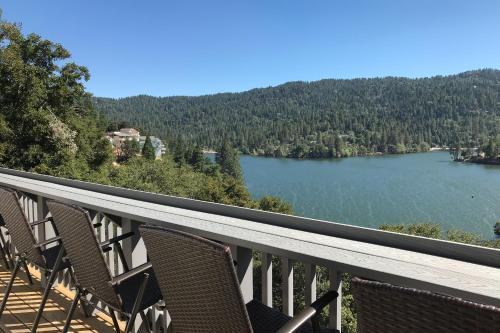 Crestline House | Lake View Magic