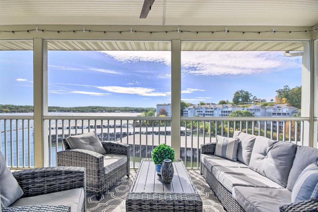 Village of Four Seasons House | Lake Views & Boat Slip: Lake Ozark Condo!