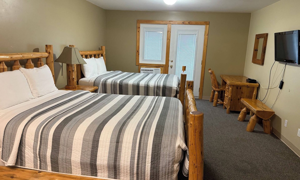Kenora Hotel | Lake-Vu Motel